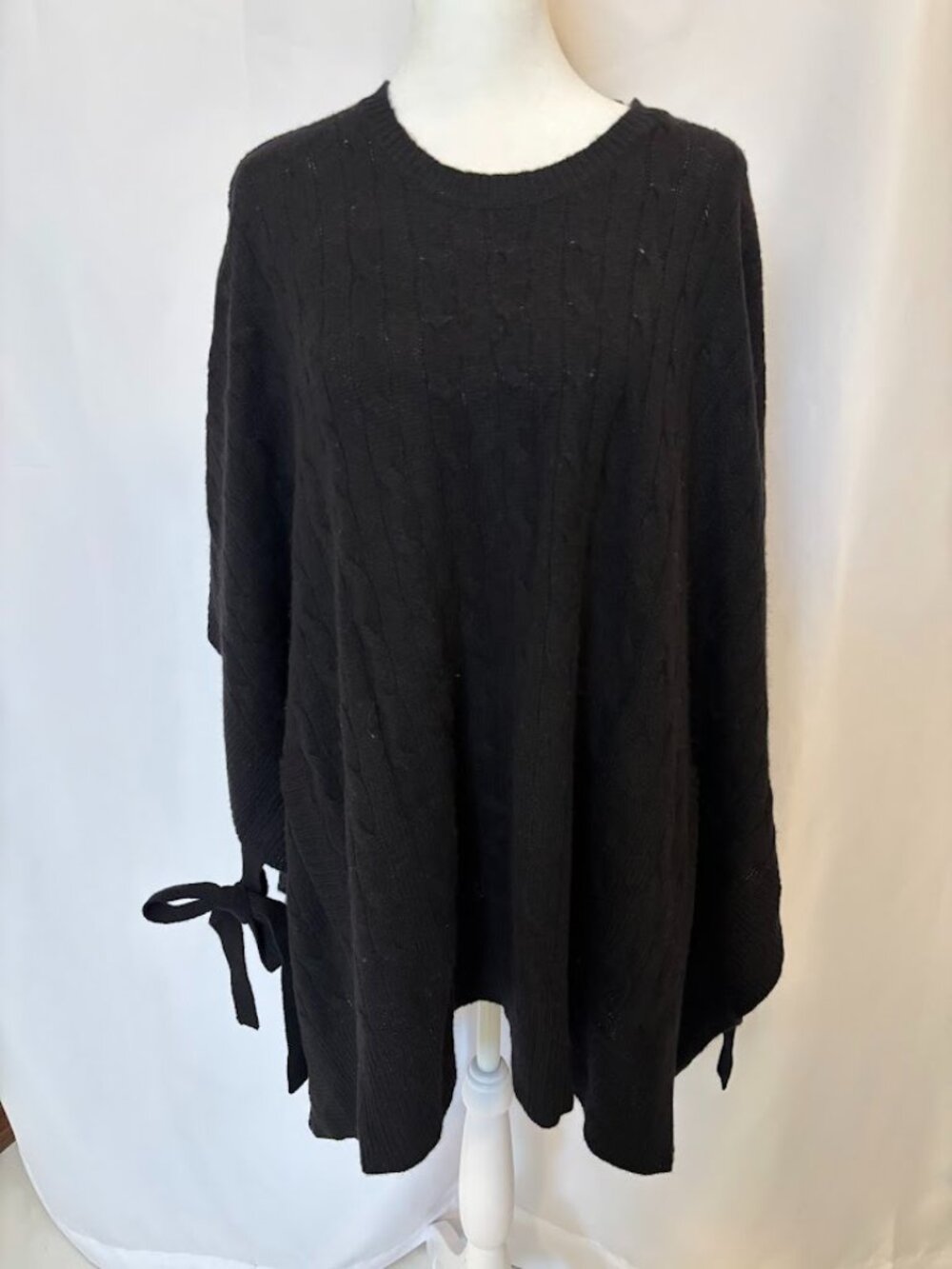 POLO RALPH LAUREN Women's Pullover Poncho in Black - 4x